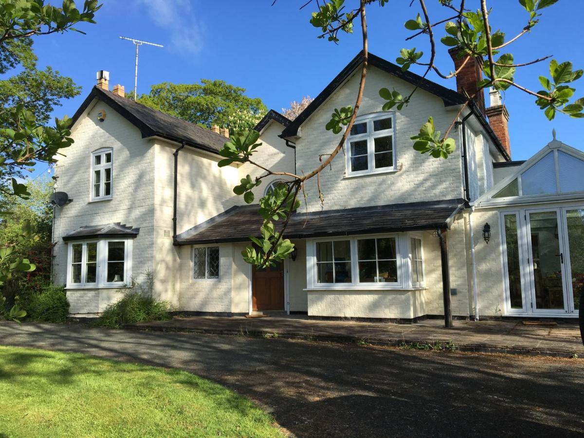 Bed and Breakfast Bron Hafren Montgomery Exterior foto